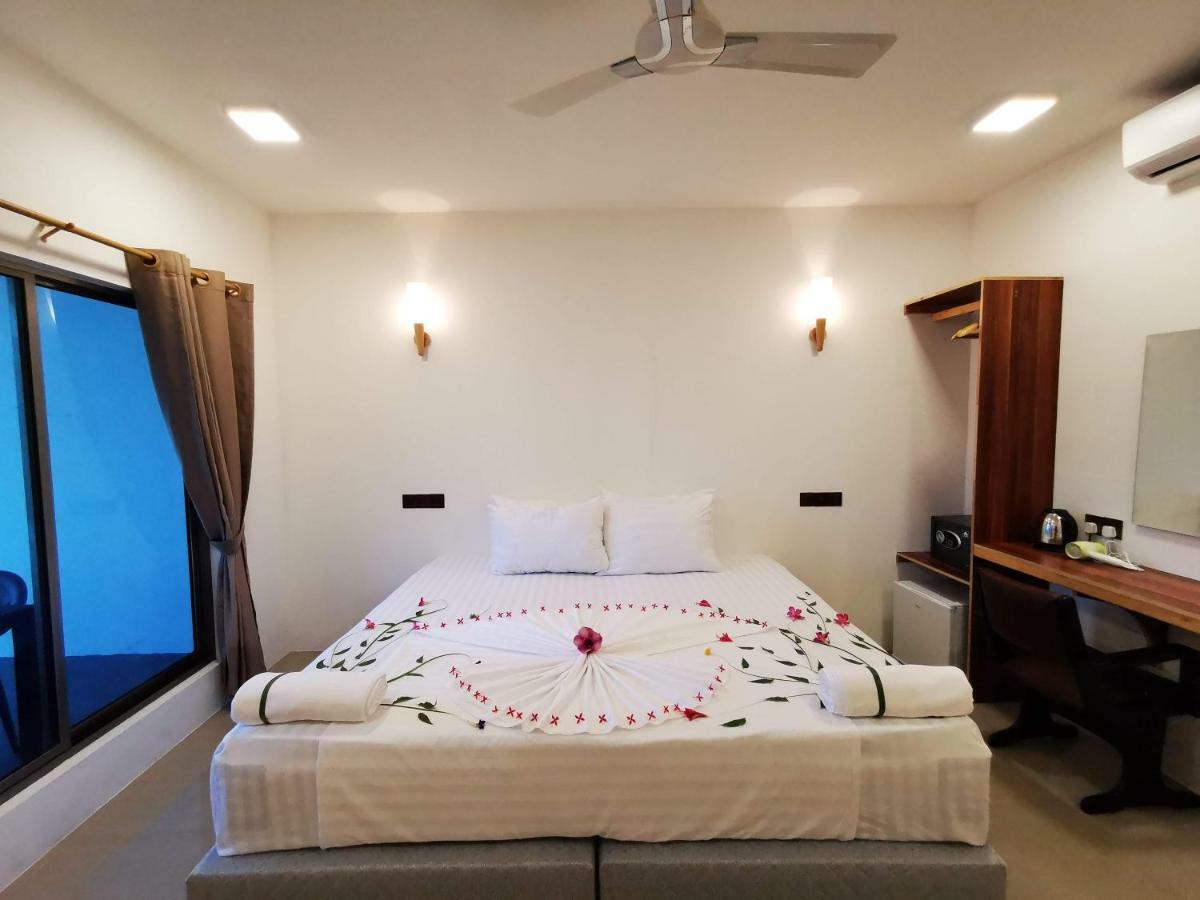 Thila Farm View Hotel Thoddoo Kültér fotó