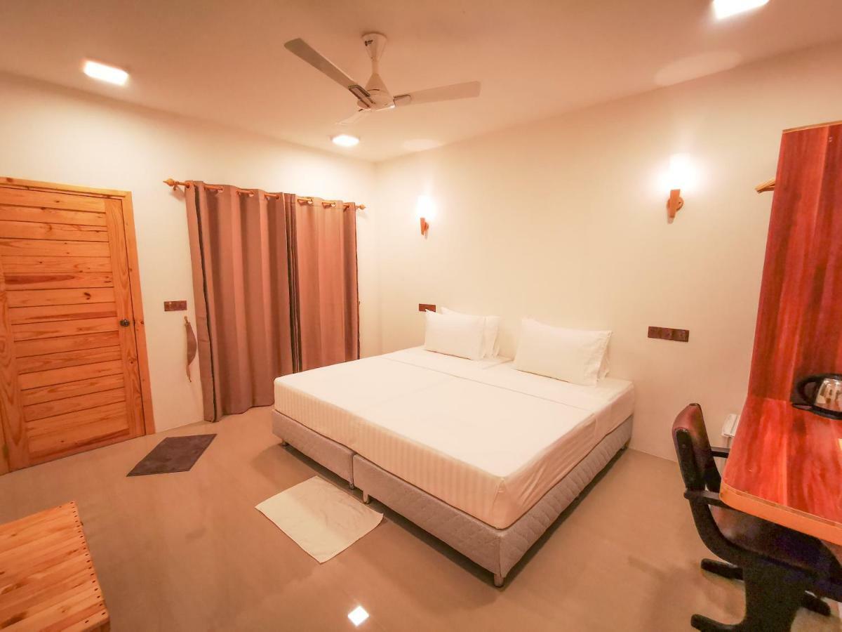 Thila Farm View Hotel Thoddoo Kültér fotó