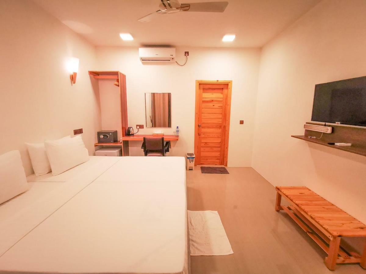 Thila Farm View Hotel Thoddoo Kültér fotó