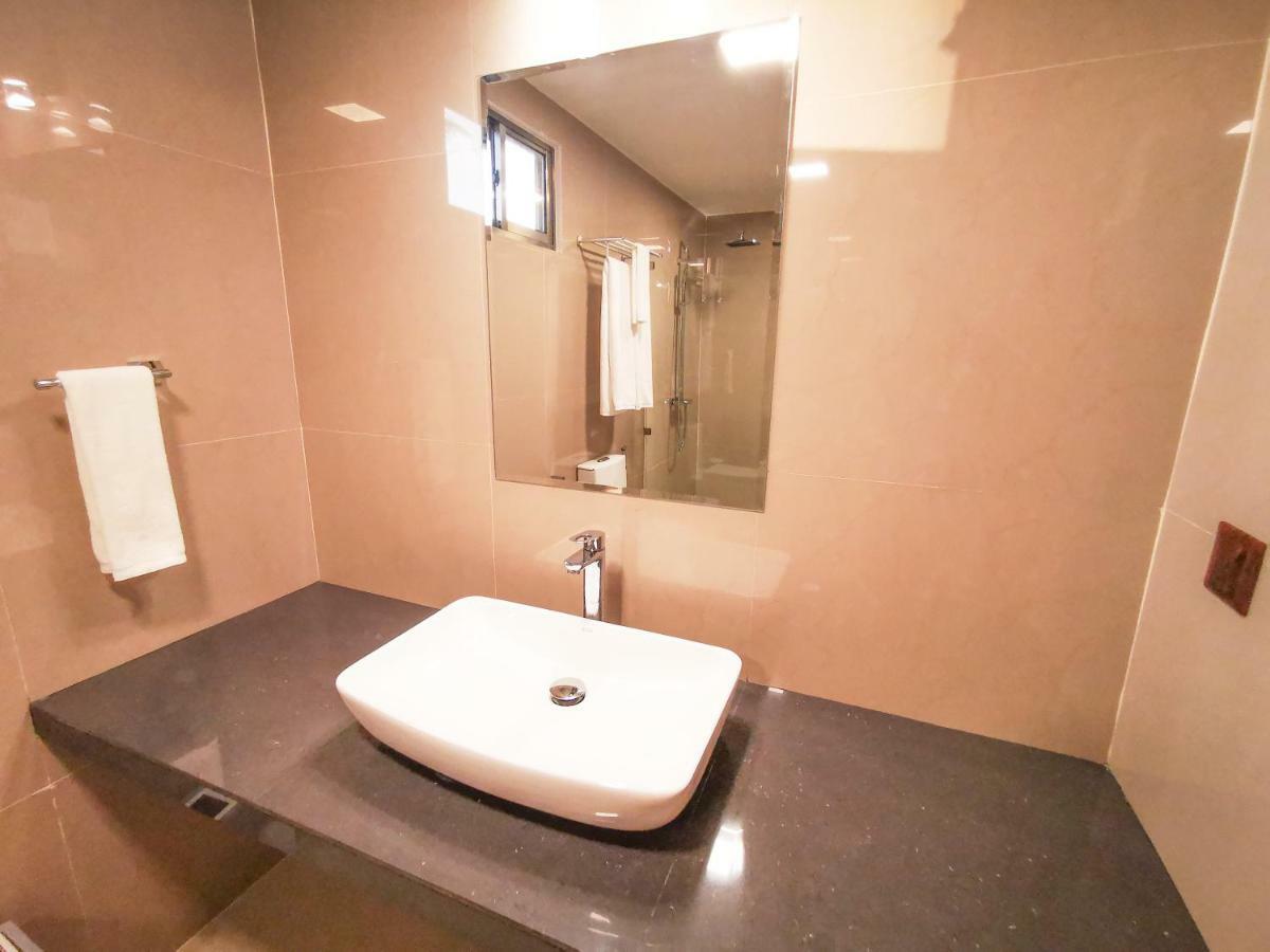 Thila Farm View Hotel Thoddoo Kültér fotó